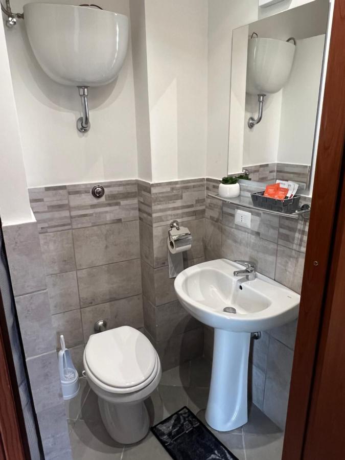 Saint Peter Vatican City Confortable Apartament Stellasia Casa Vacanza Rzym Zewnętrze zdjęcie